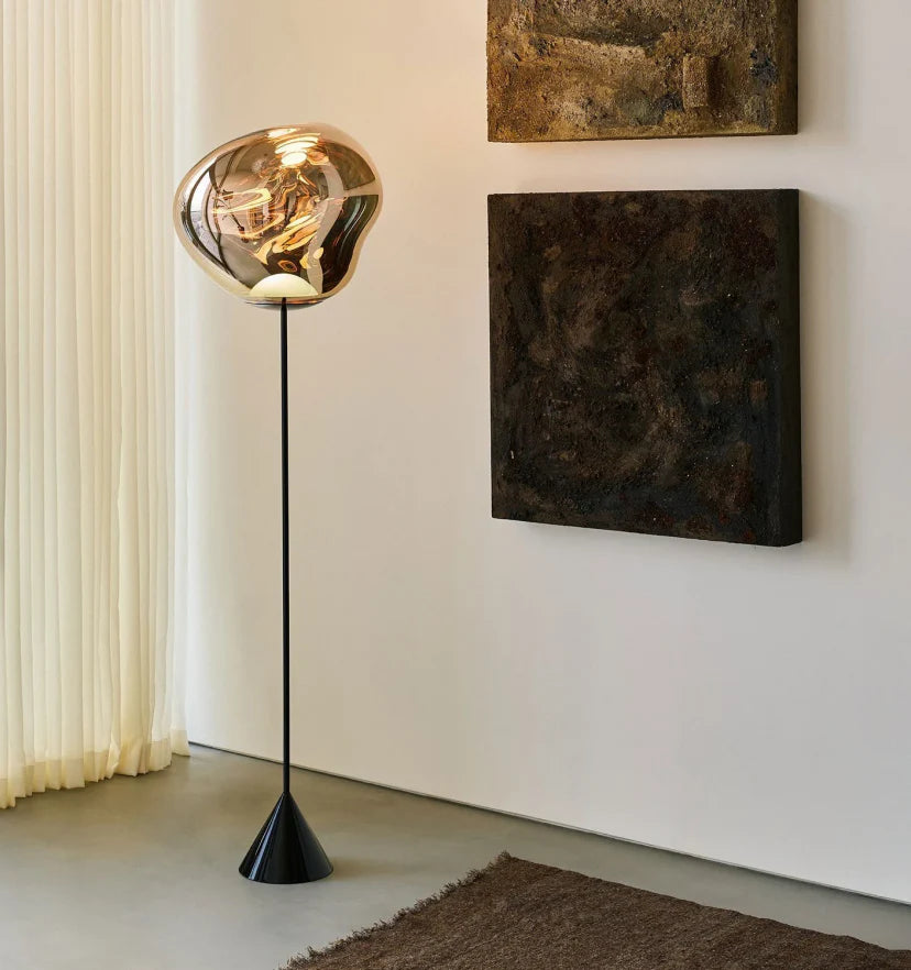 Lava Slim Floor Lamp - NexioPick