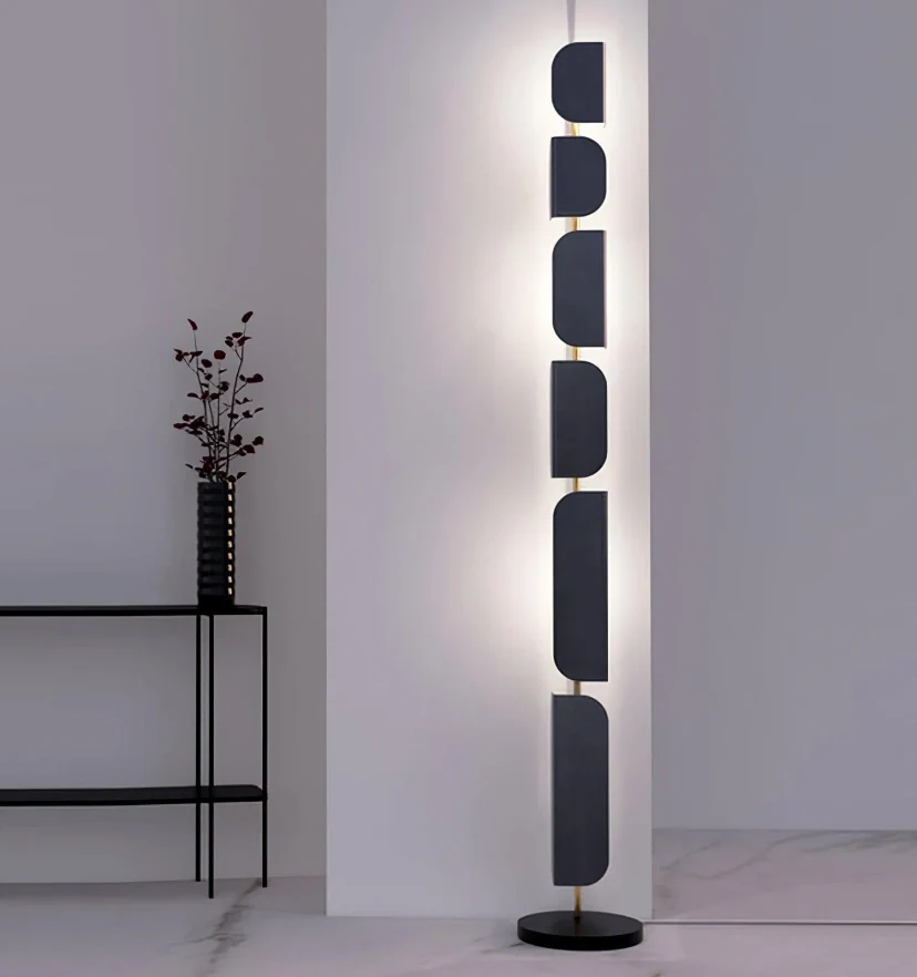 Leagan Floor Lamp - NexioPick