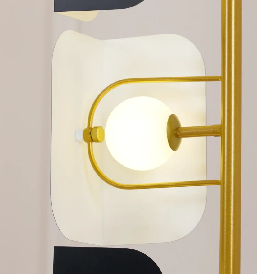 Leagan Floor Lamp - NexioPick