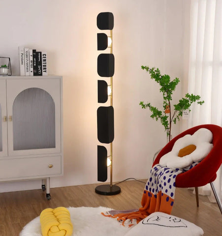Leagan Floor Lamp - NexioPick
