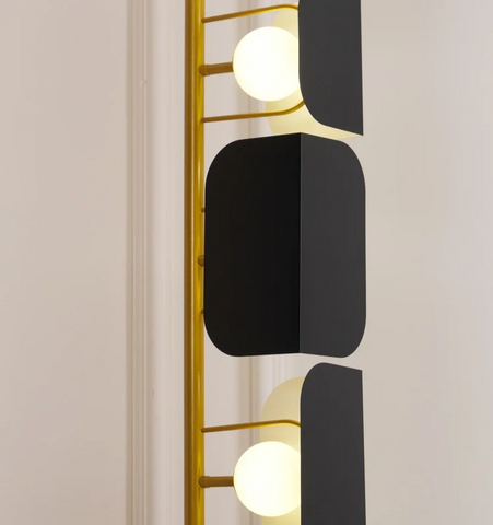 Leagan Floor Lamp - NexioPick