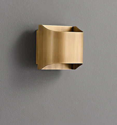 Leclerc Sconce - NexioPick