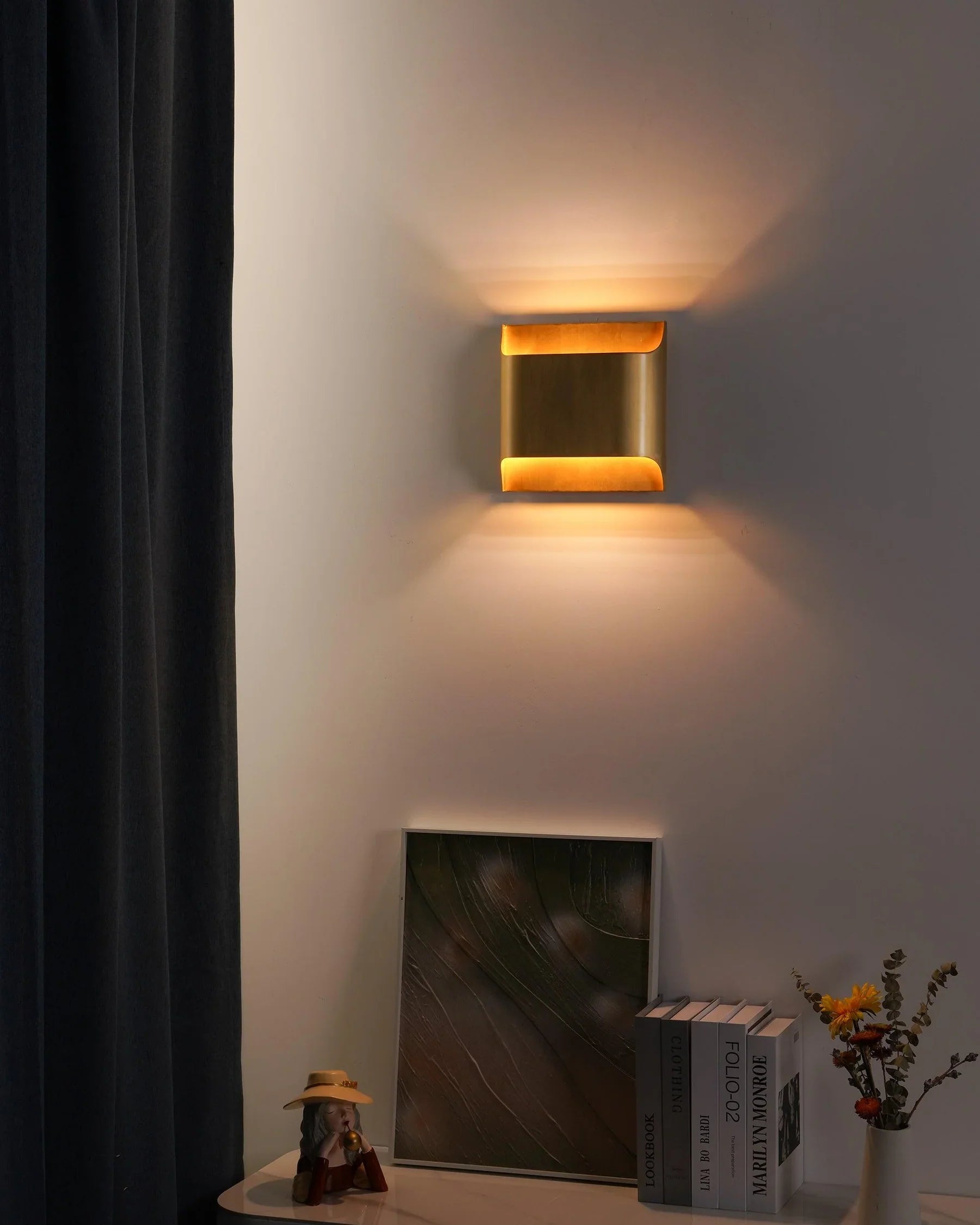 Leclerc Sconce - NexioPick