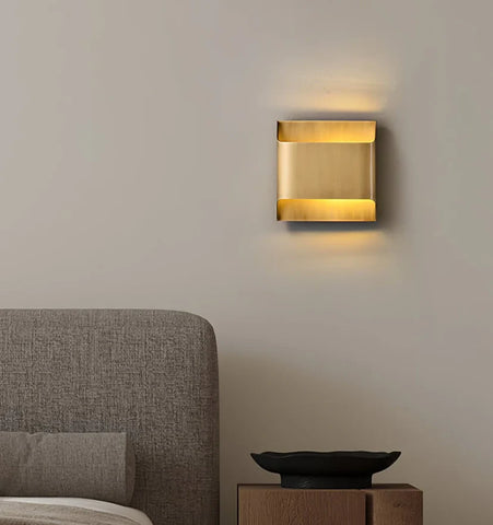 Leclerc Sconce - NexioPick