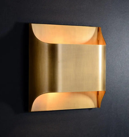 Leclerc Sconce - NexioPick