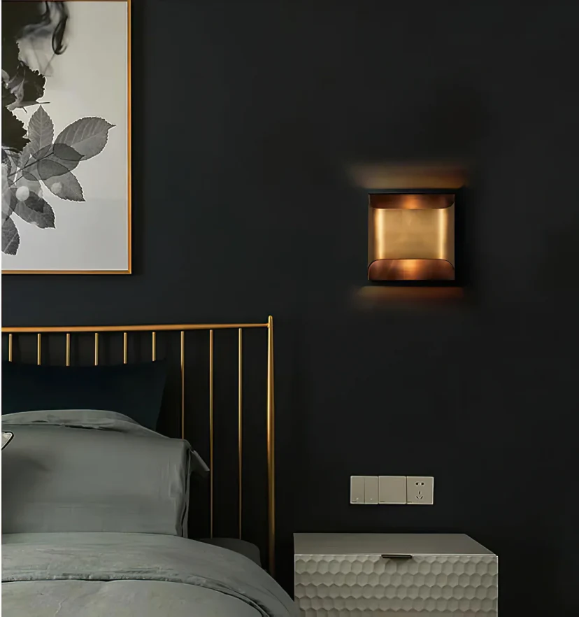 Leclerc Sconce - NexioPick