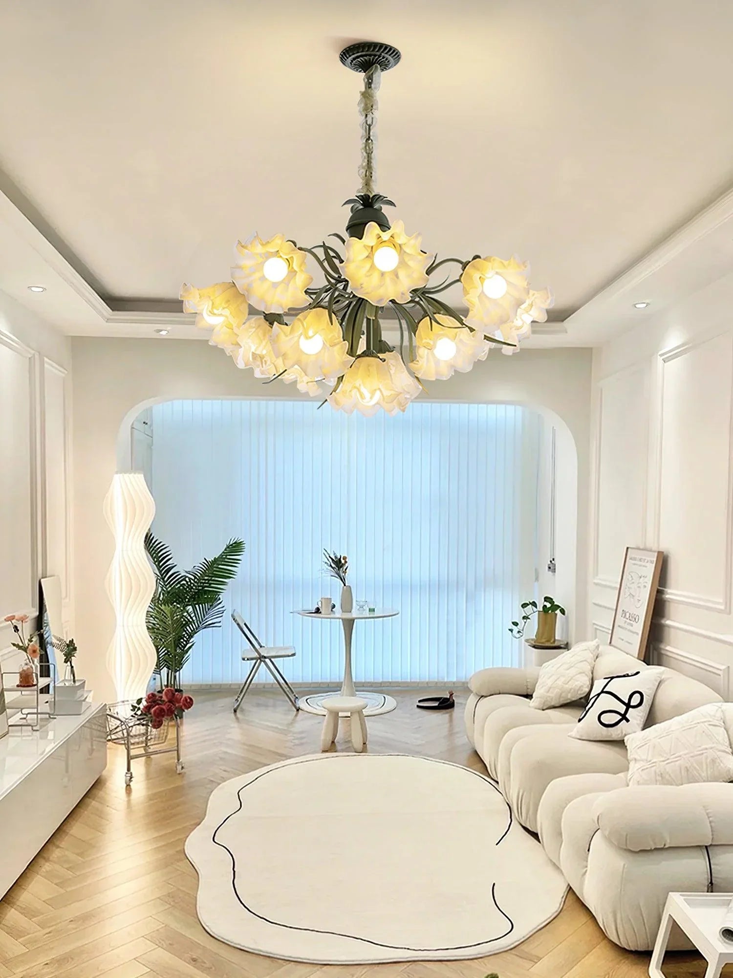 Lily of the Valley Flower Chandelier - NexioPick