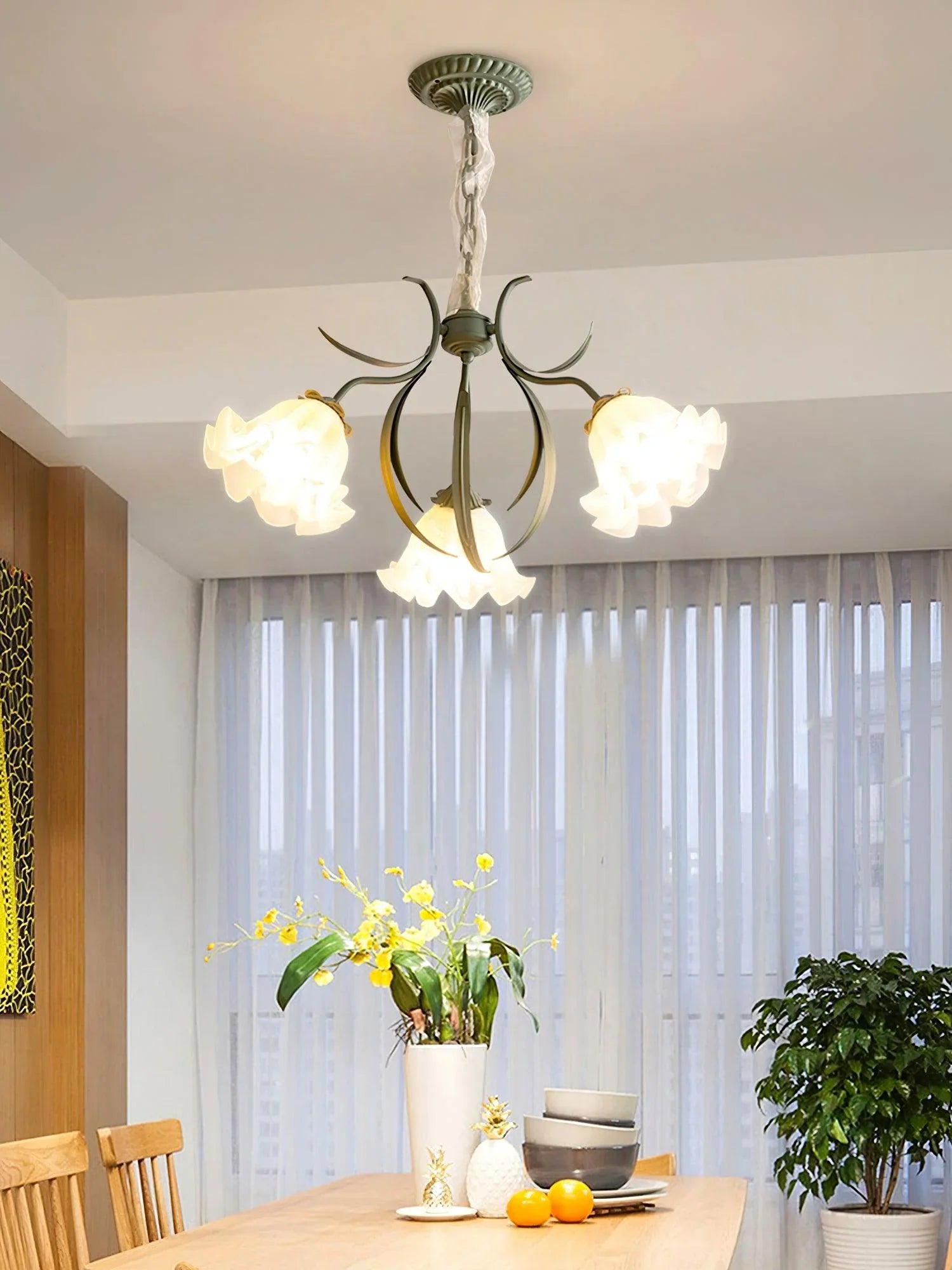 Lily of the Valley Flower Chandelier - NexioPick