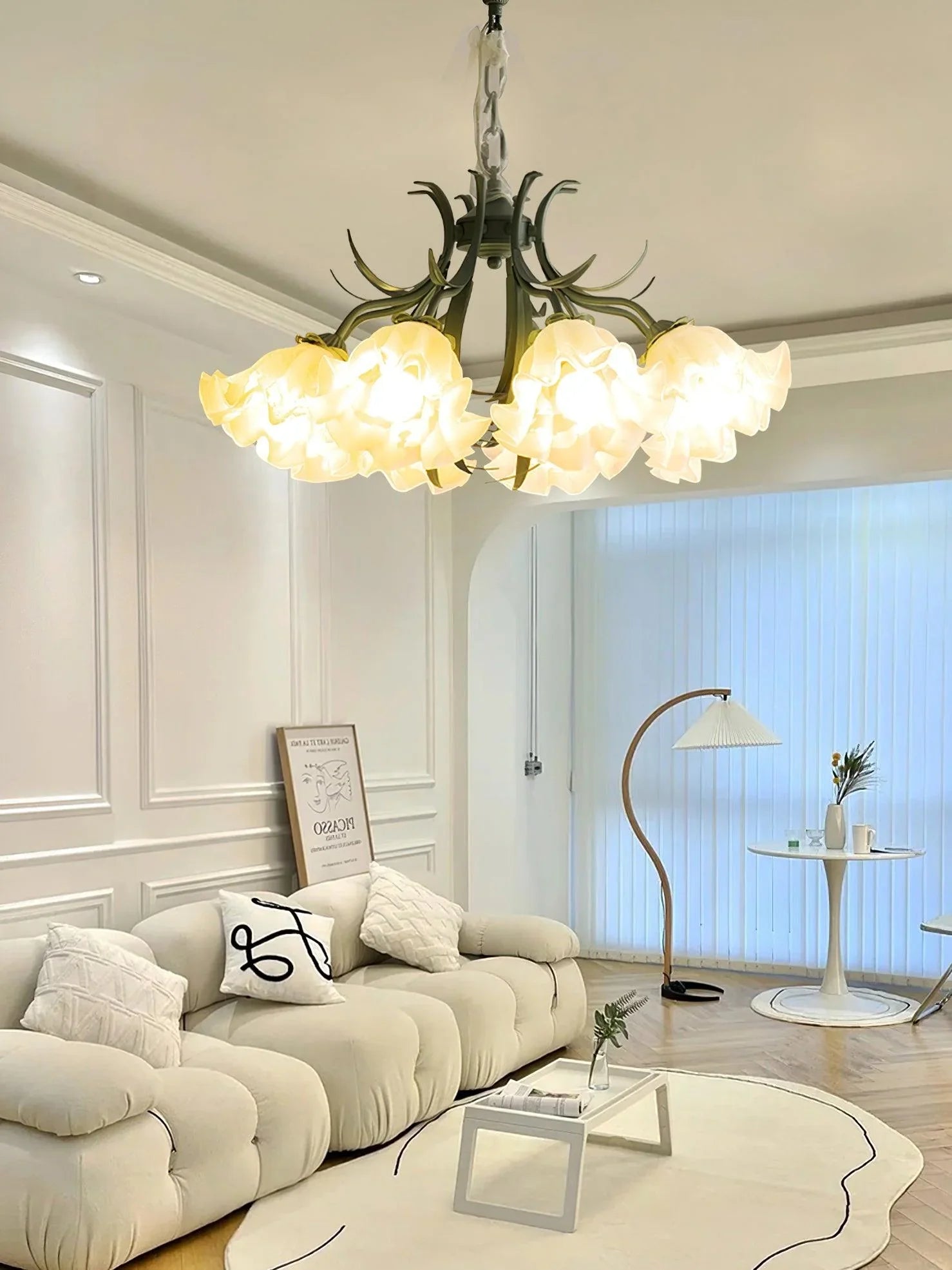 Lily of the Valley Flower Chandelier - NexioPick