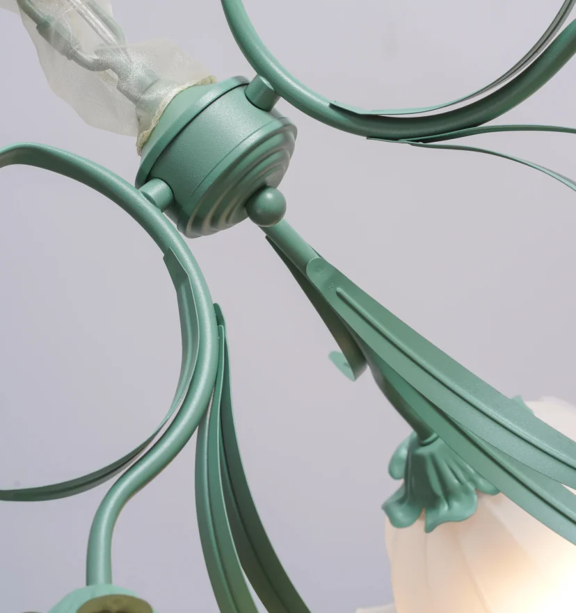 Lily of the Valley Flower Chandelier - NexioPick