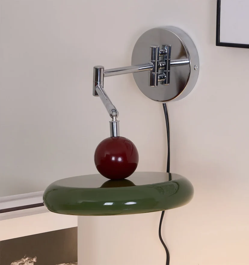 Lola Plug-in Wall Lamp - NexioPick