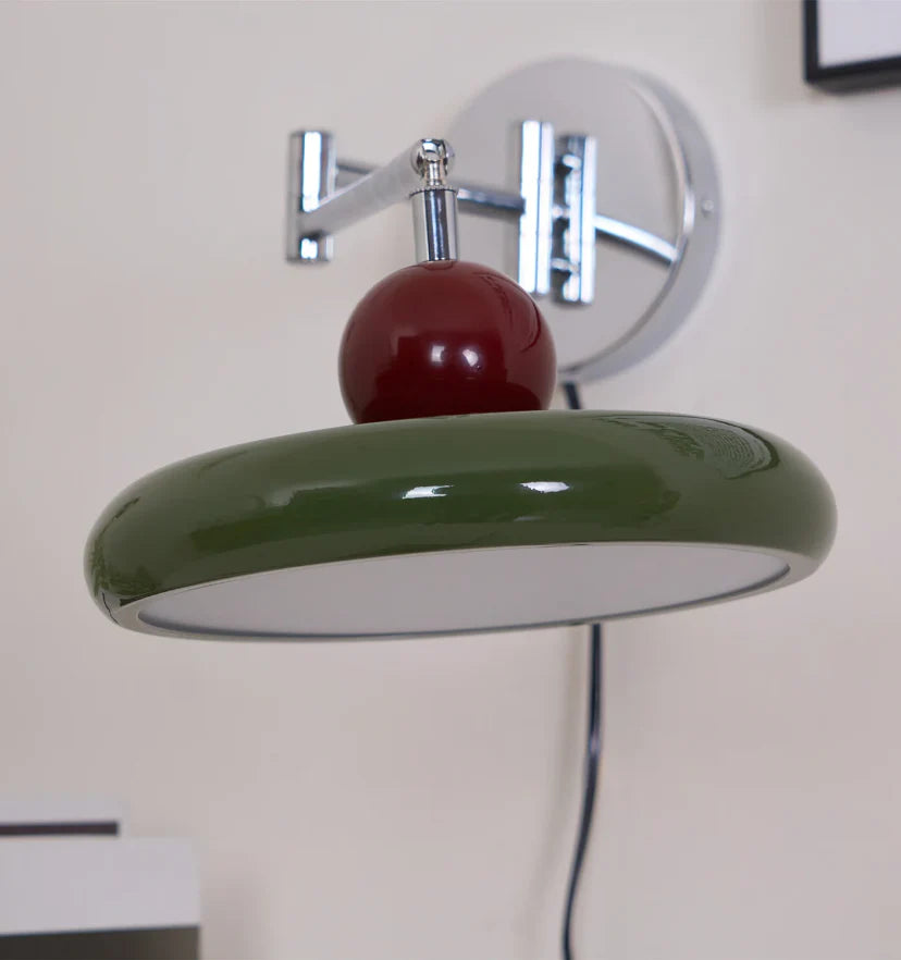 Lola Plug-in Wall Lamp - NexioPick