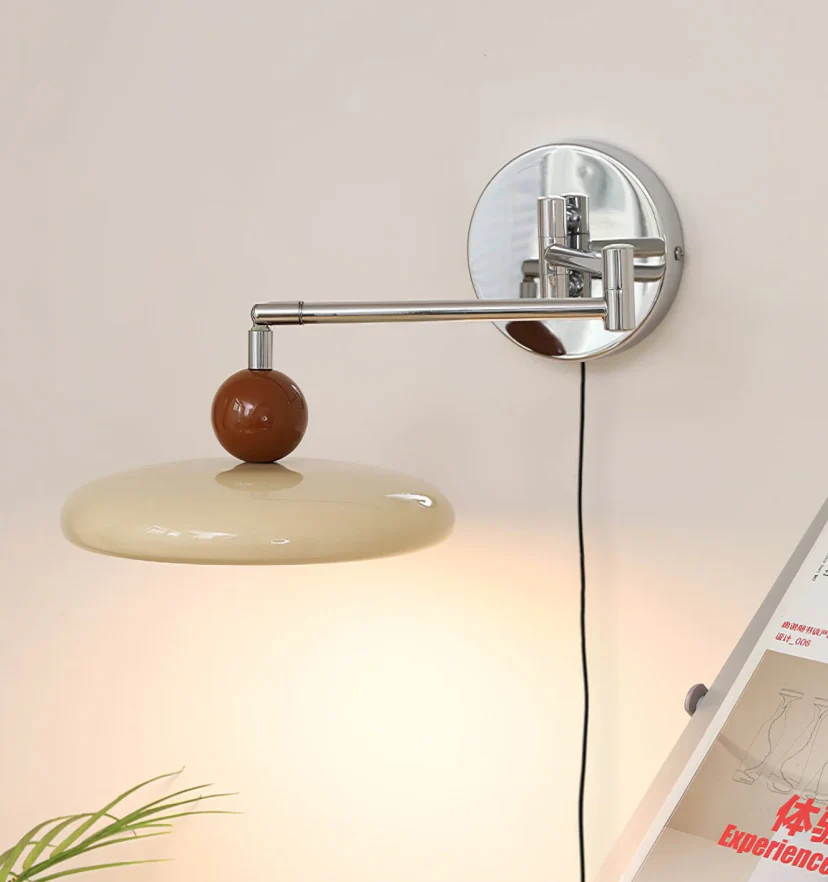 Lola Plug-in Wall Lamp - NexioPick