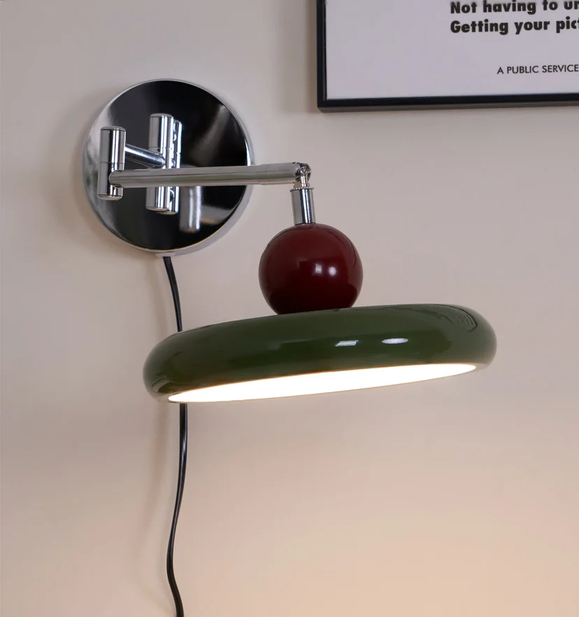 Lola Plug-in Wall Lamp - NexioPick