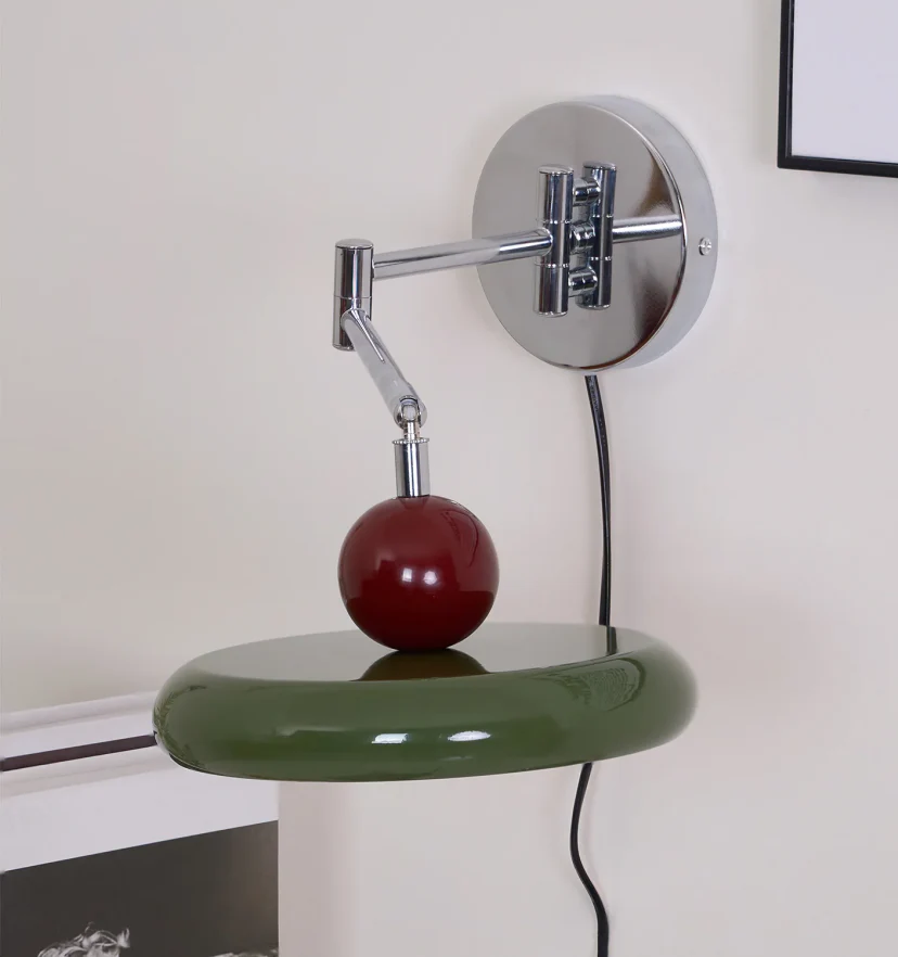 Lola Plug-in Wall Lamp - NexioPick