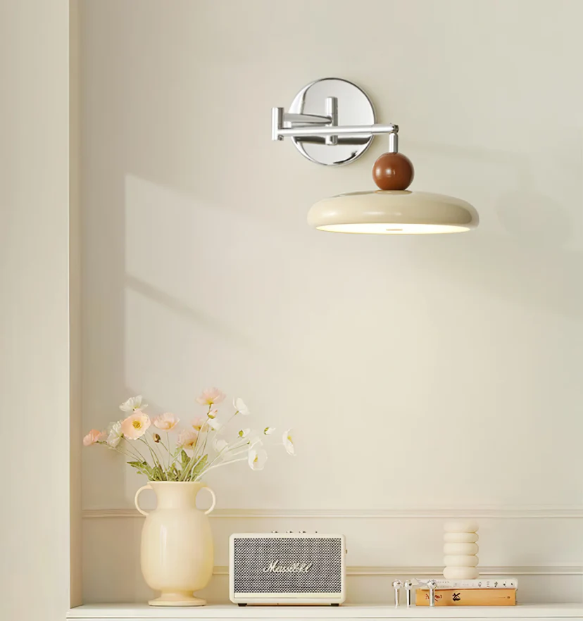 Lola Plug-in Wall Lamp - NexioPick