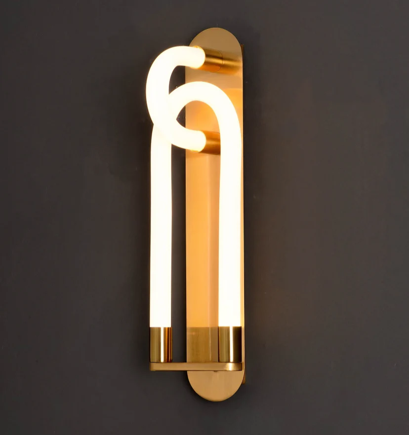 Loopi Wall Lamp - NexioPick