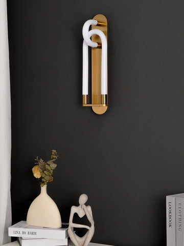 Loopi Wall Lamp - NexioPick