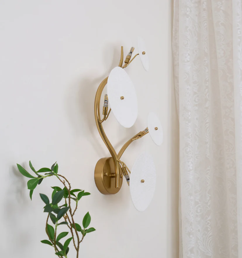 Lotus Petal Wall Lamp - NexioPick
