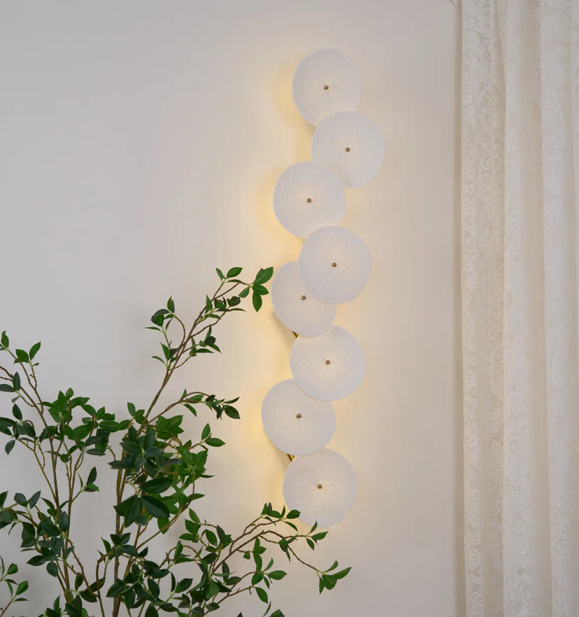 Lotus Petal Wall Lamp - NexioPick