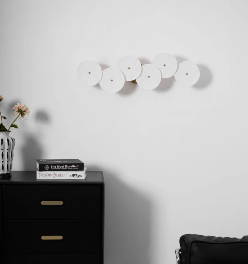 Lotus Petal Wall Lamp - NexioPick
