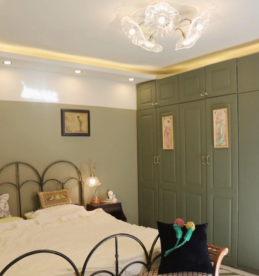 Lotus Leaf Glass Ceiling Light - NexioPick