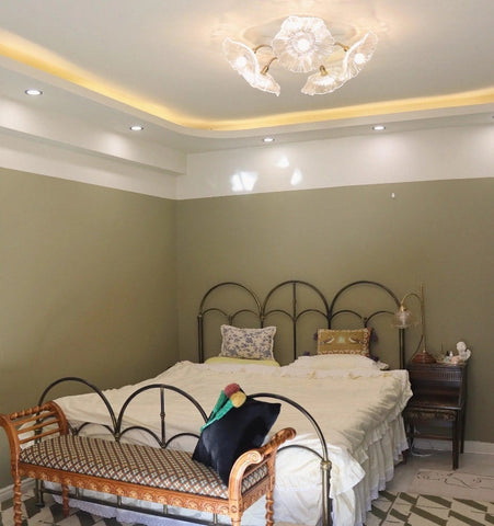 Lotus Leaf Glass Ceiling Light - NexioPick