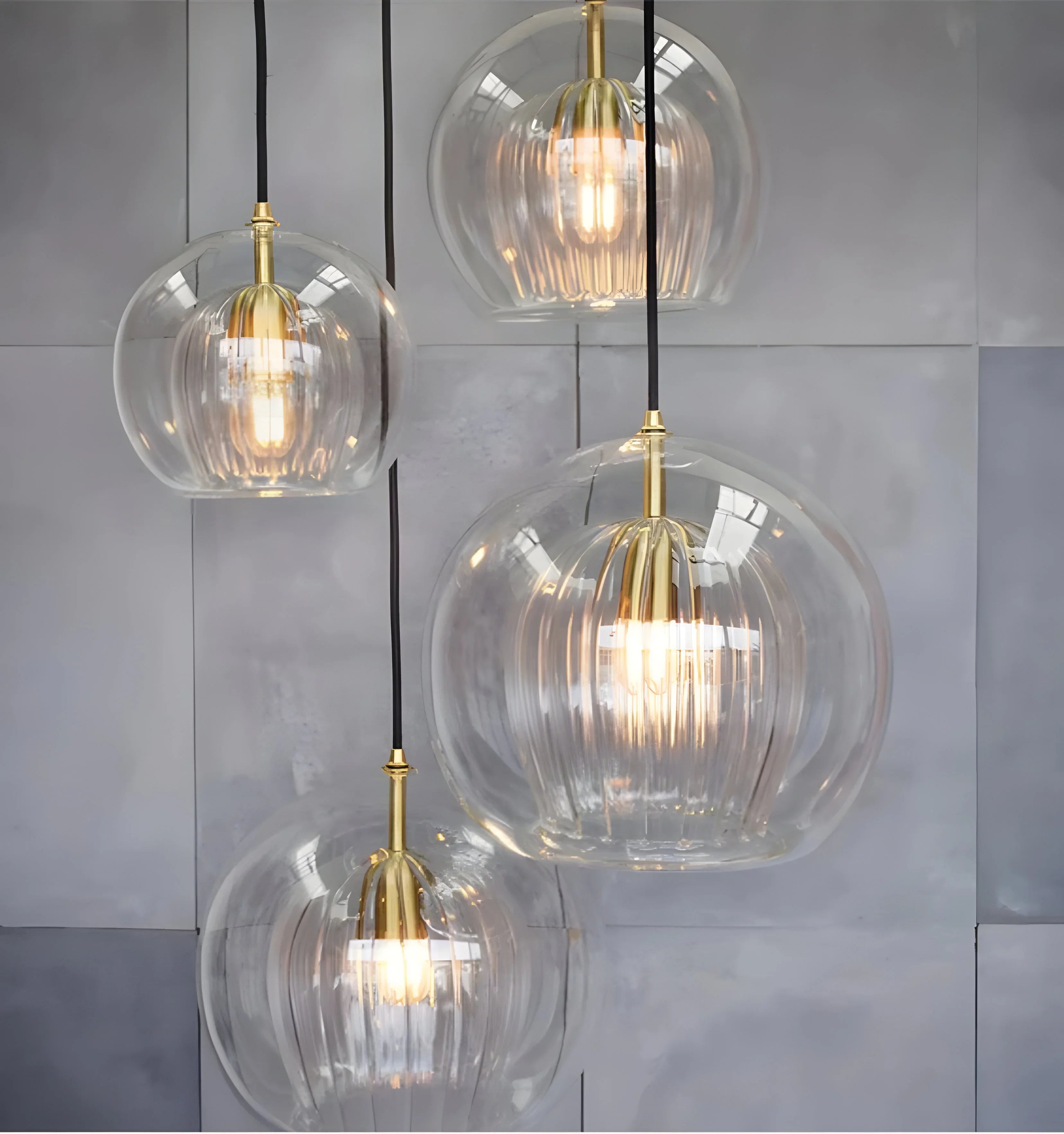Mzan Glass Pendant Light - NexioPick