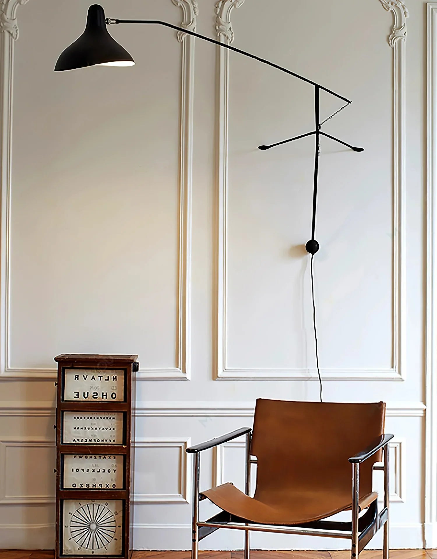 Mantis Arm Wall Lamp - NexioPick