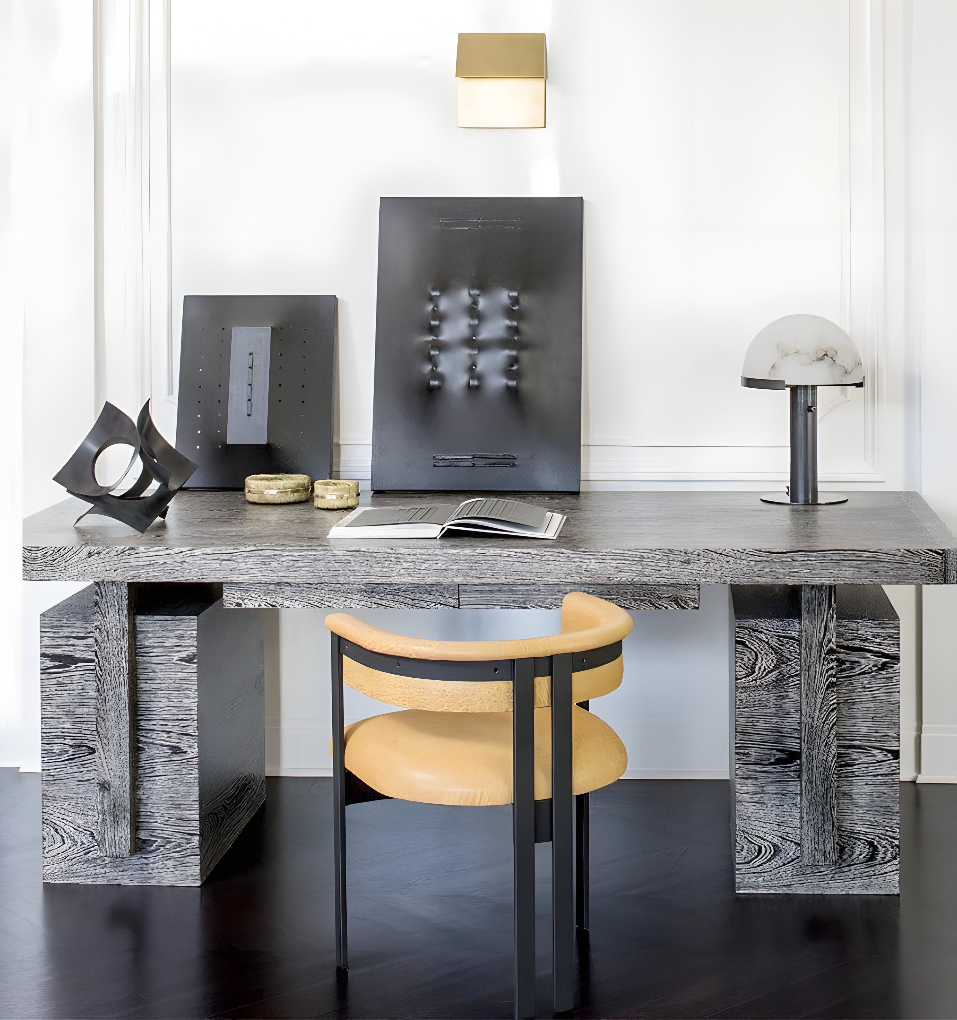 Elegance Marble Table Lamp - NexioPick