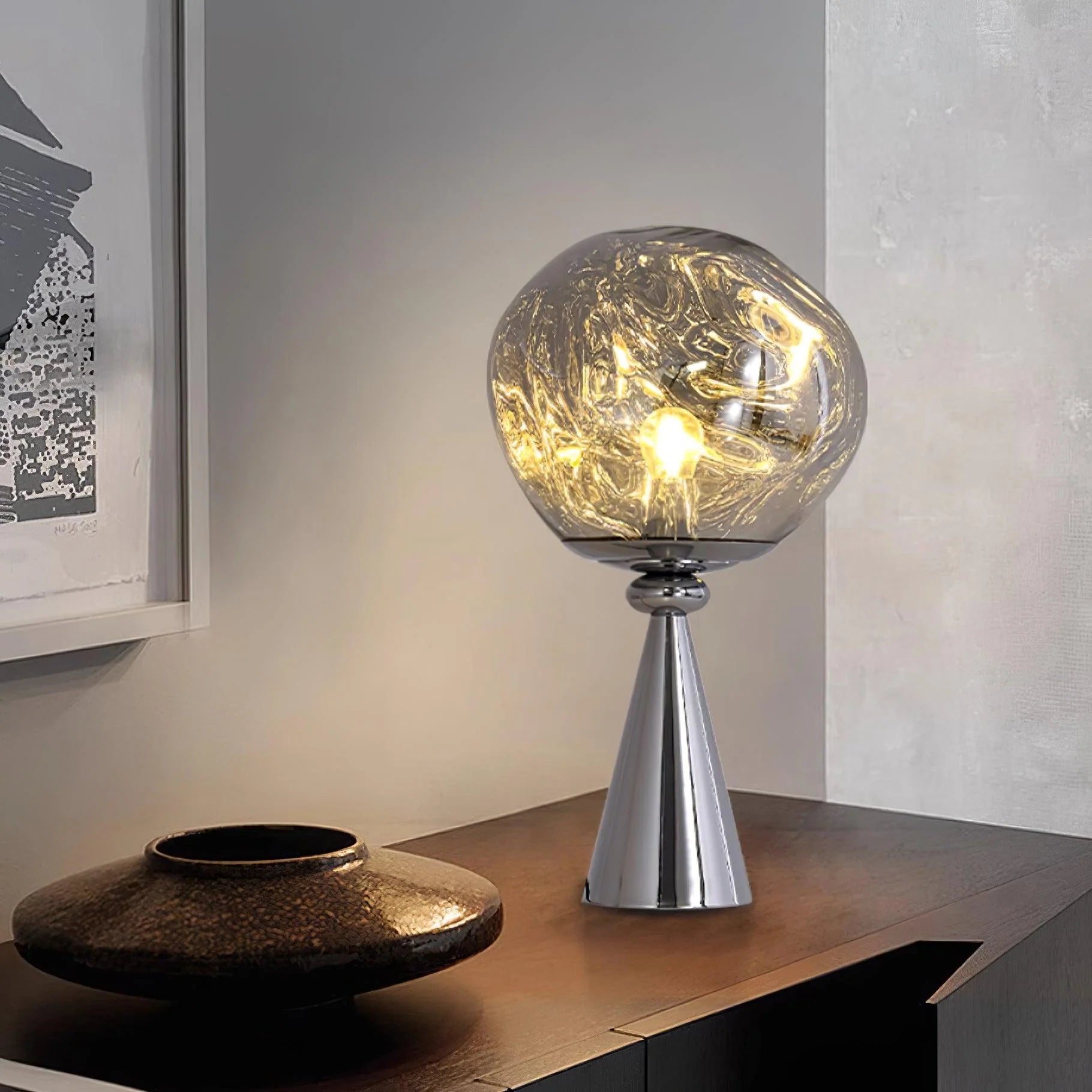 Lava Cone Table Lamp - NexioPick