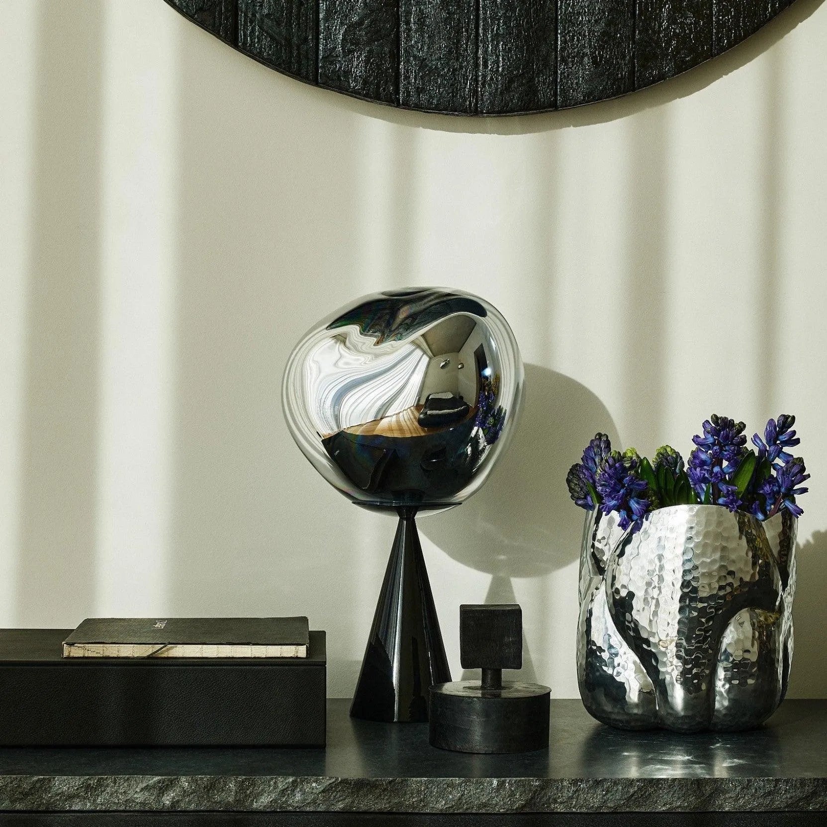 Lava Cone Table Lamp - NexioPick