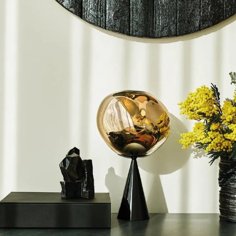 Lava Cone Table Lamp - NexioPick