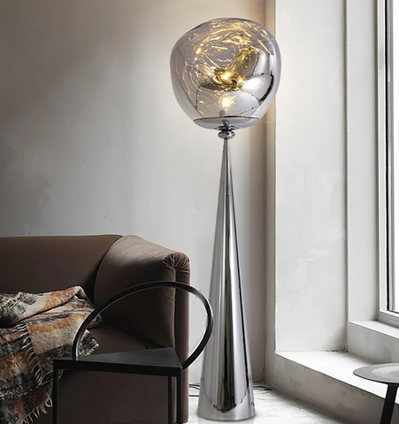 Cone Lava Floor Lamp - NexioPick