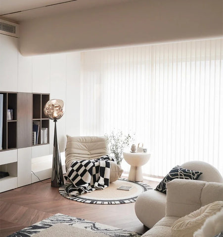 Cone Lava Floor Lamp - NexioPick