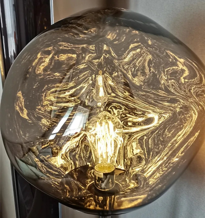 Cone Lava Floor Lamp - NexioPick