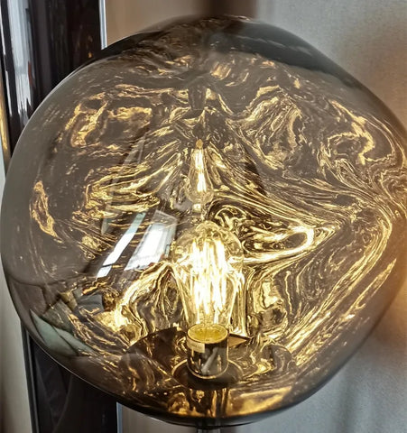 Cone Lava Floor Lamp - NexioPick