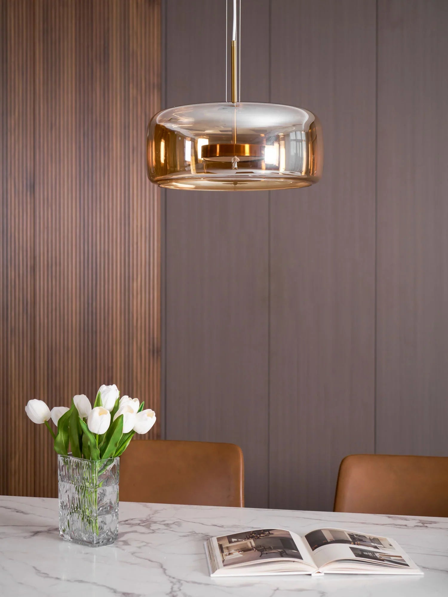 Metro Sphere Glass Pendant Lamp - NexioPick