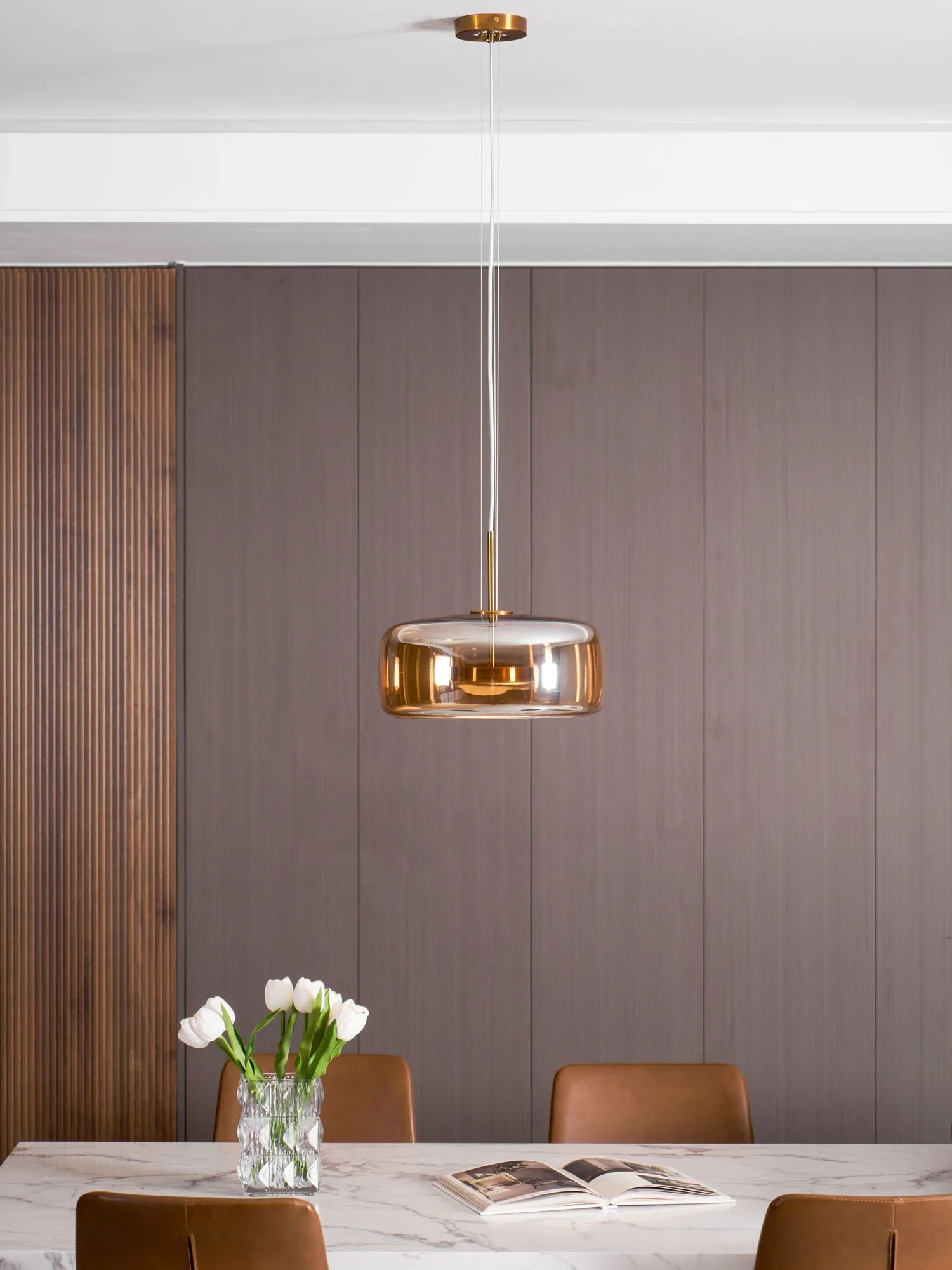 Metro Sphere Glass Pendant Lamp - NexioPick