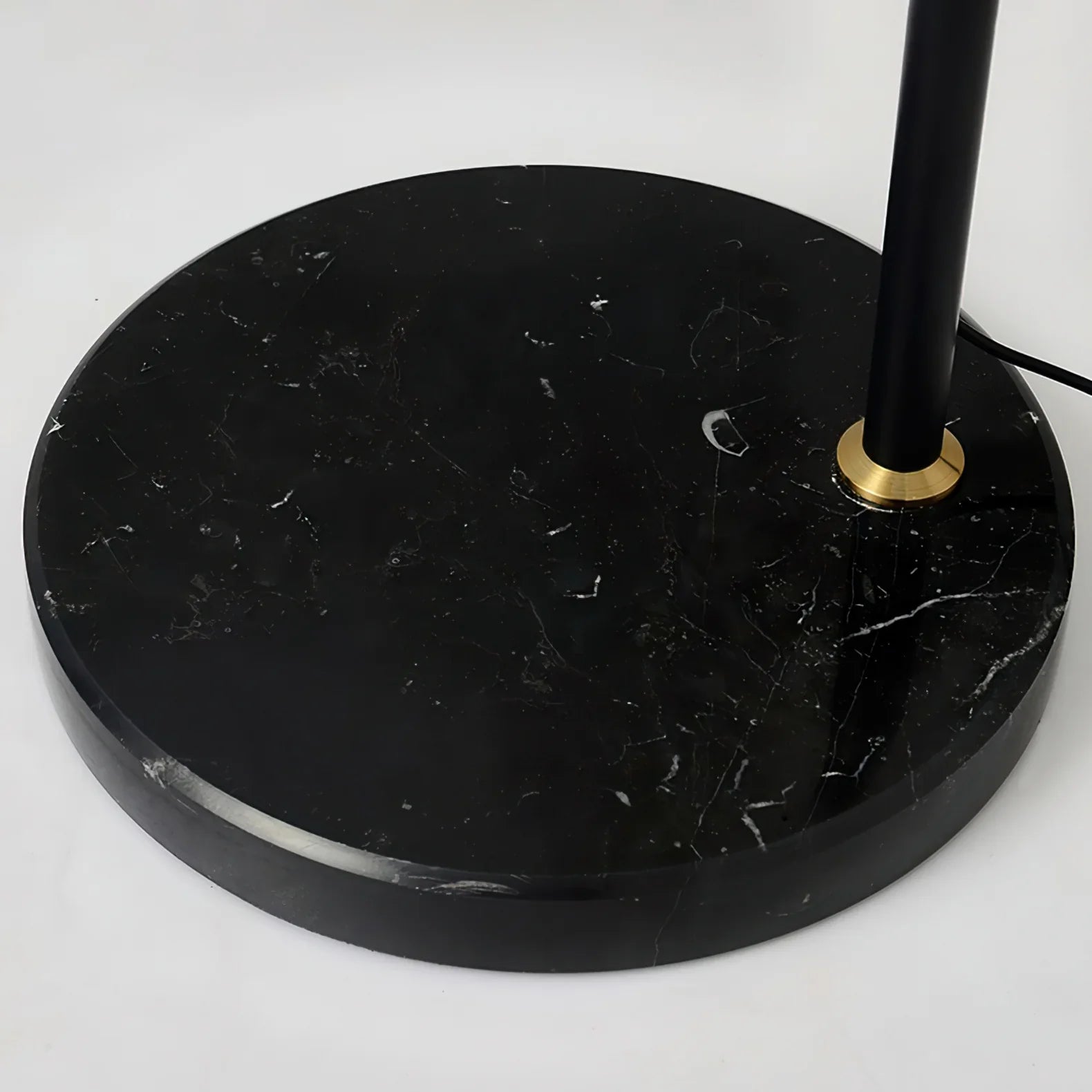 Michideco Floor Lamp - NexioPick