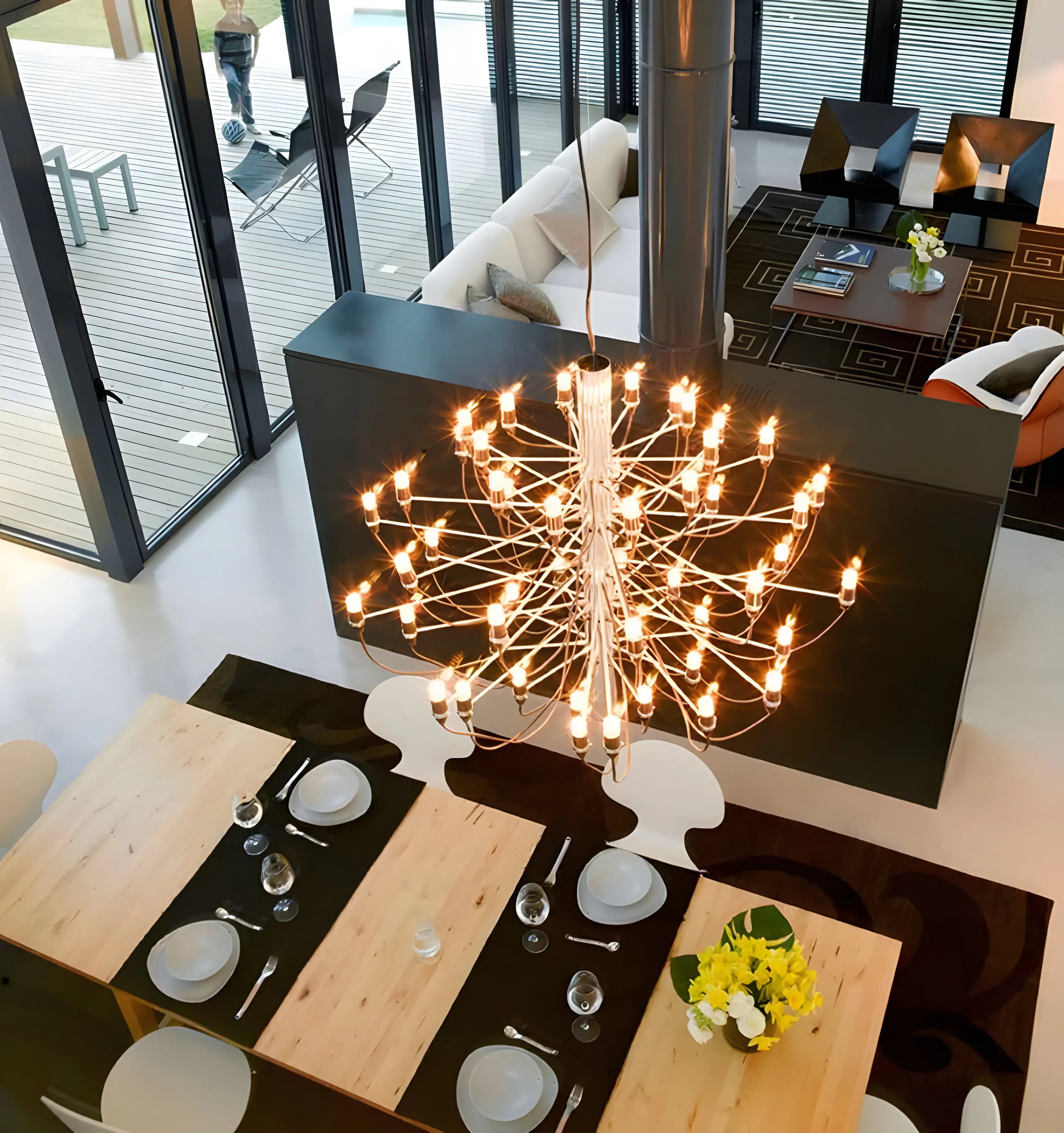 Mid-Century 2097 Chandelier - NexioPick