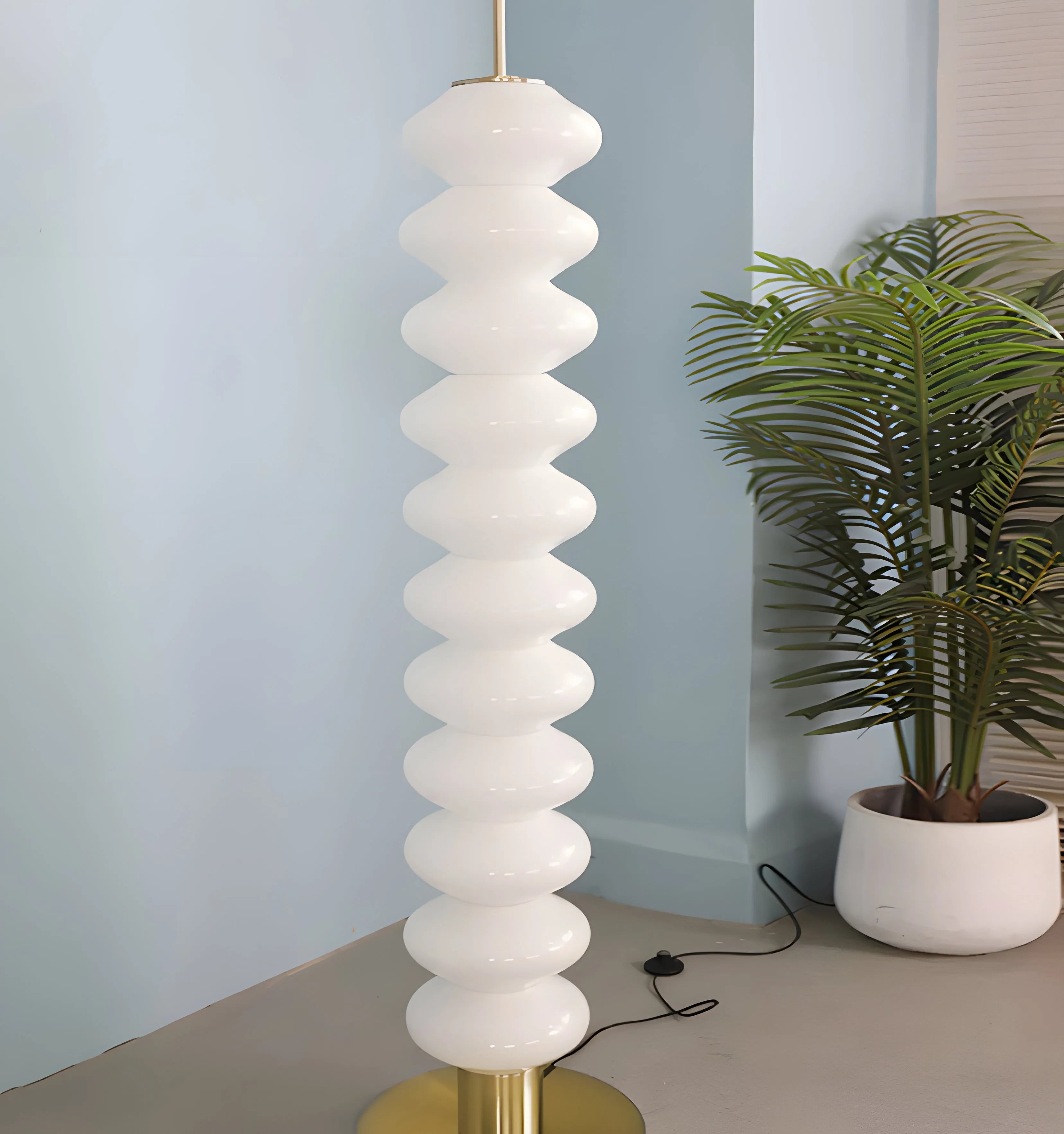 Milano Floor Lamp - NexioPick
