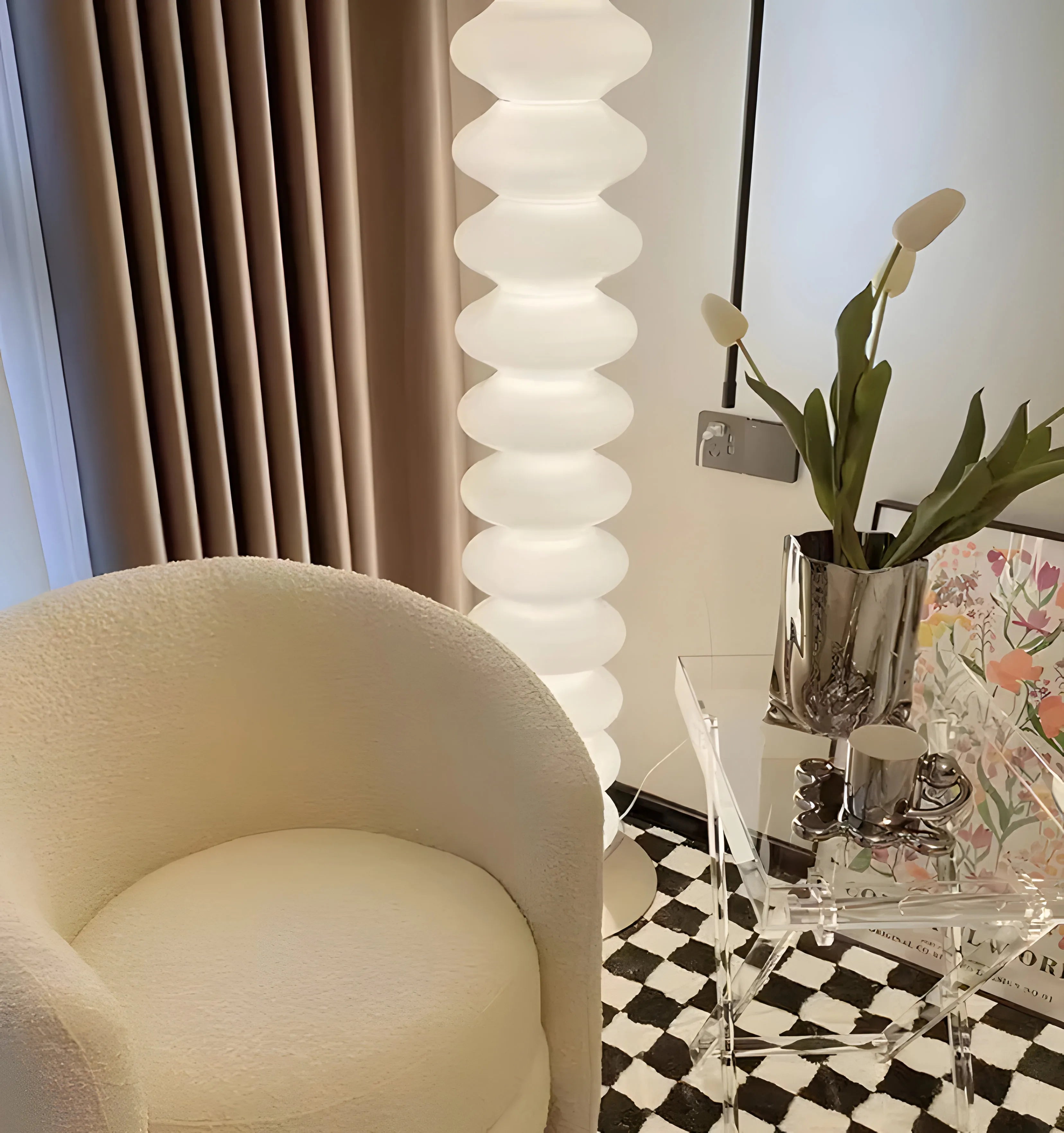 Milano Floor Lamp - NexioPick