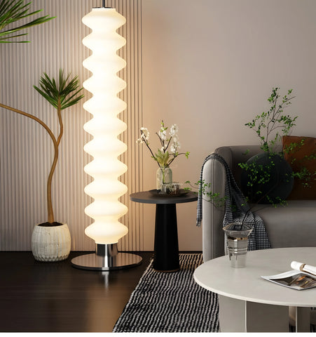 Milano Floor Lamp - NexioPick