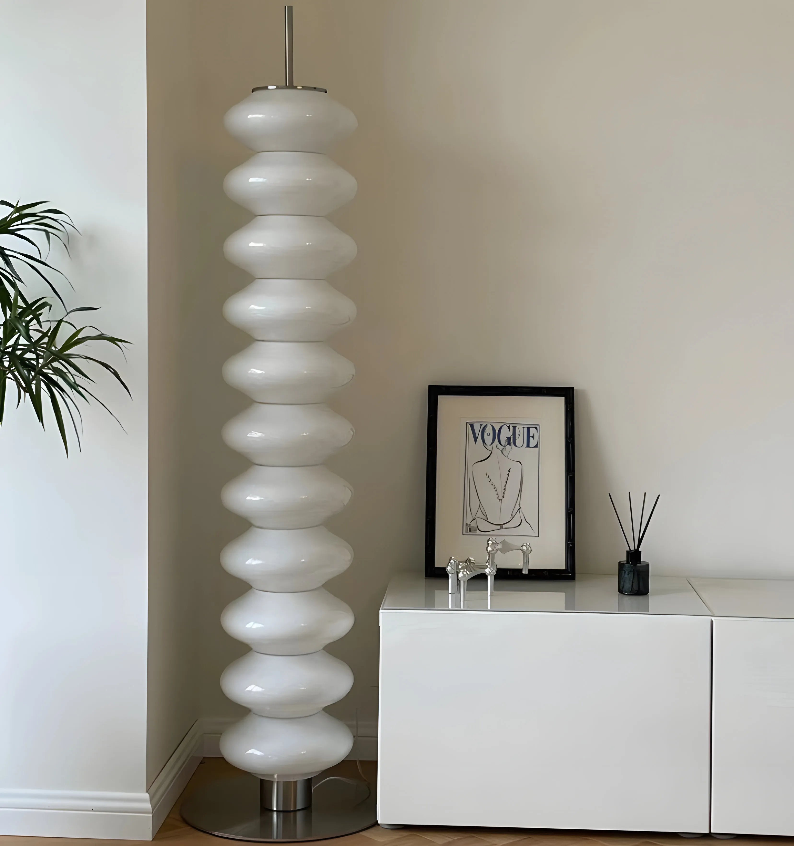 Milano Floor Lamp - NexioPick