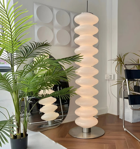 Milano Floor Lamp - NexioPick