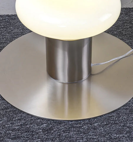 Milano Floor Lamp - NexioPick