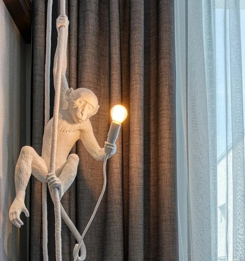 Monkey Pendnant Lamp - NexioPick