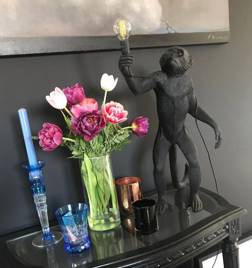 Monkey Table Lamp - NexioPick