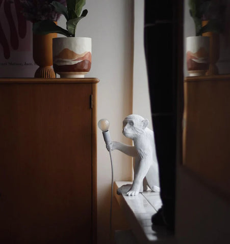 Monkey Table Lamp - NexioPick